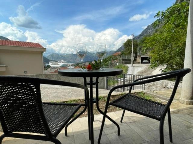 Nature Bay Apartment โกตอร์ ภายนอก รูปภาพ